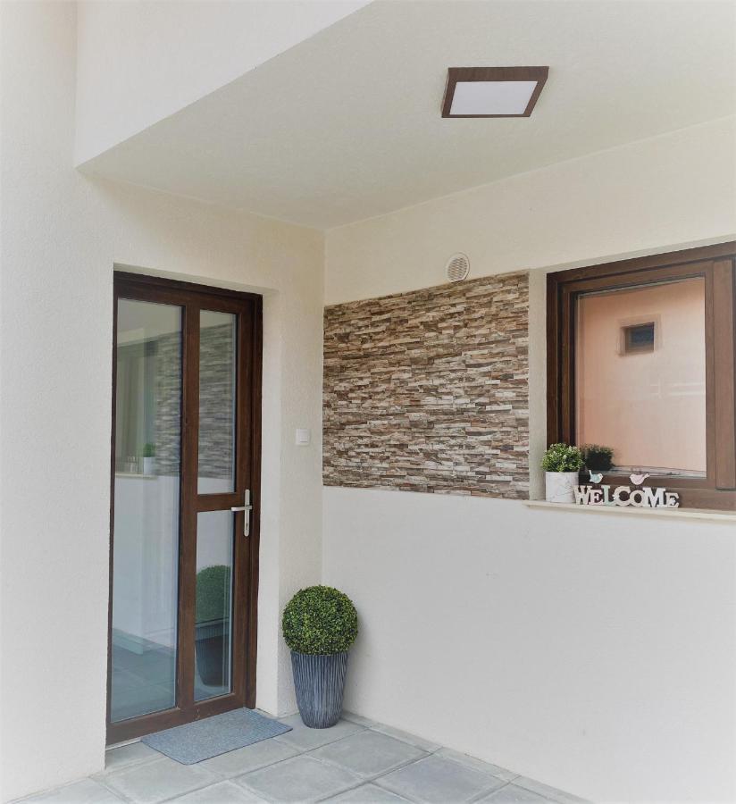 Fenyo Apartman House Ii. Odorheiu Secuiesc Esterno foto