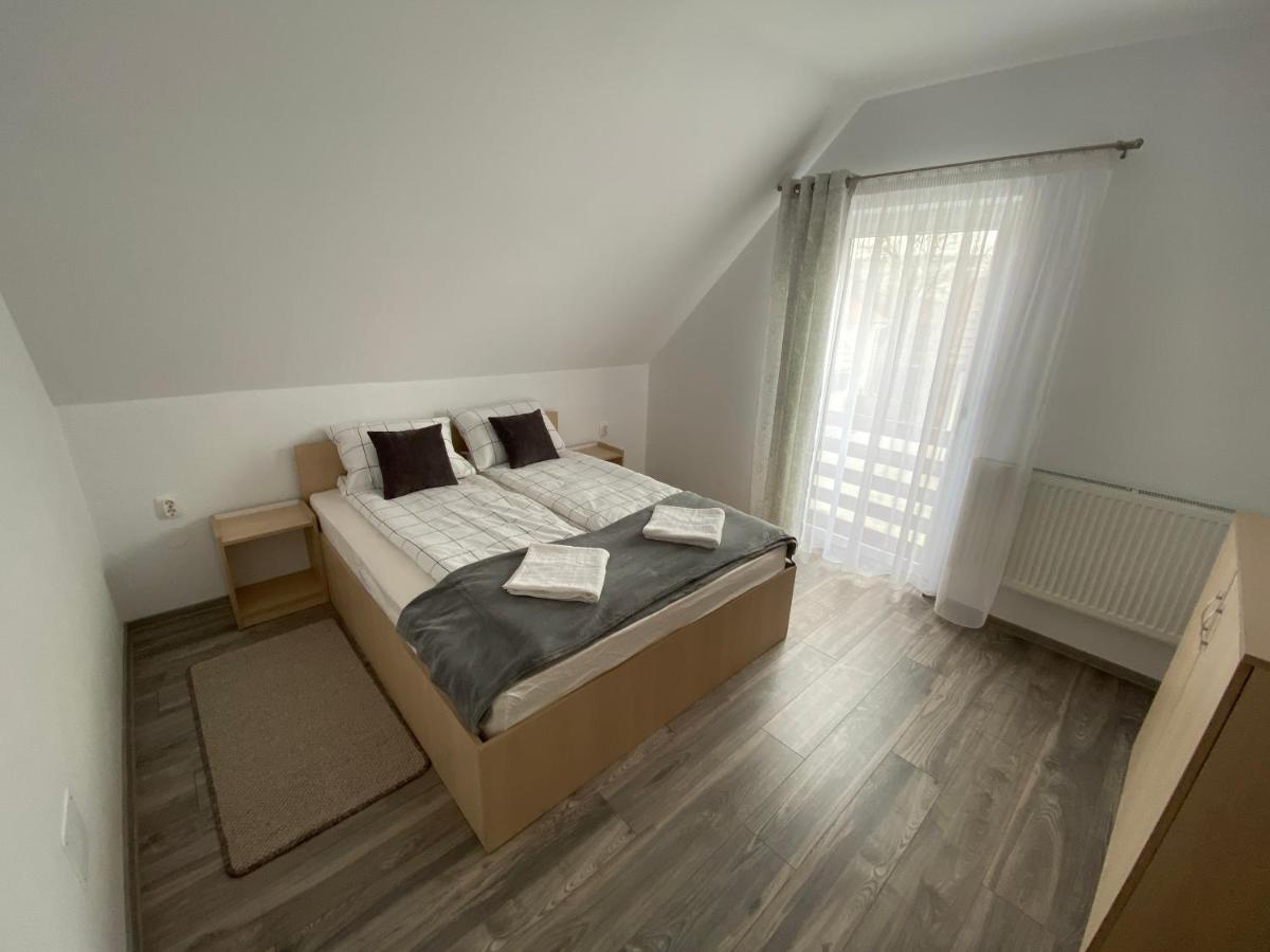 Fenyo Apartman House Ii. Odorheiu Secuiesc Esterno foto